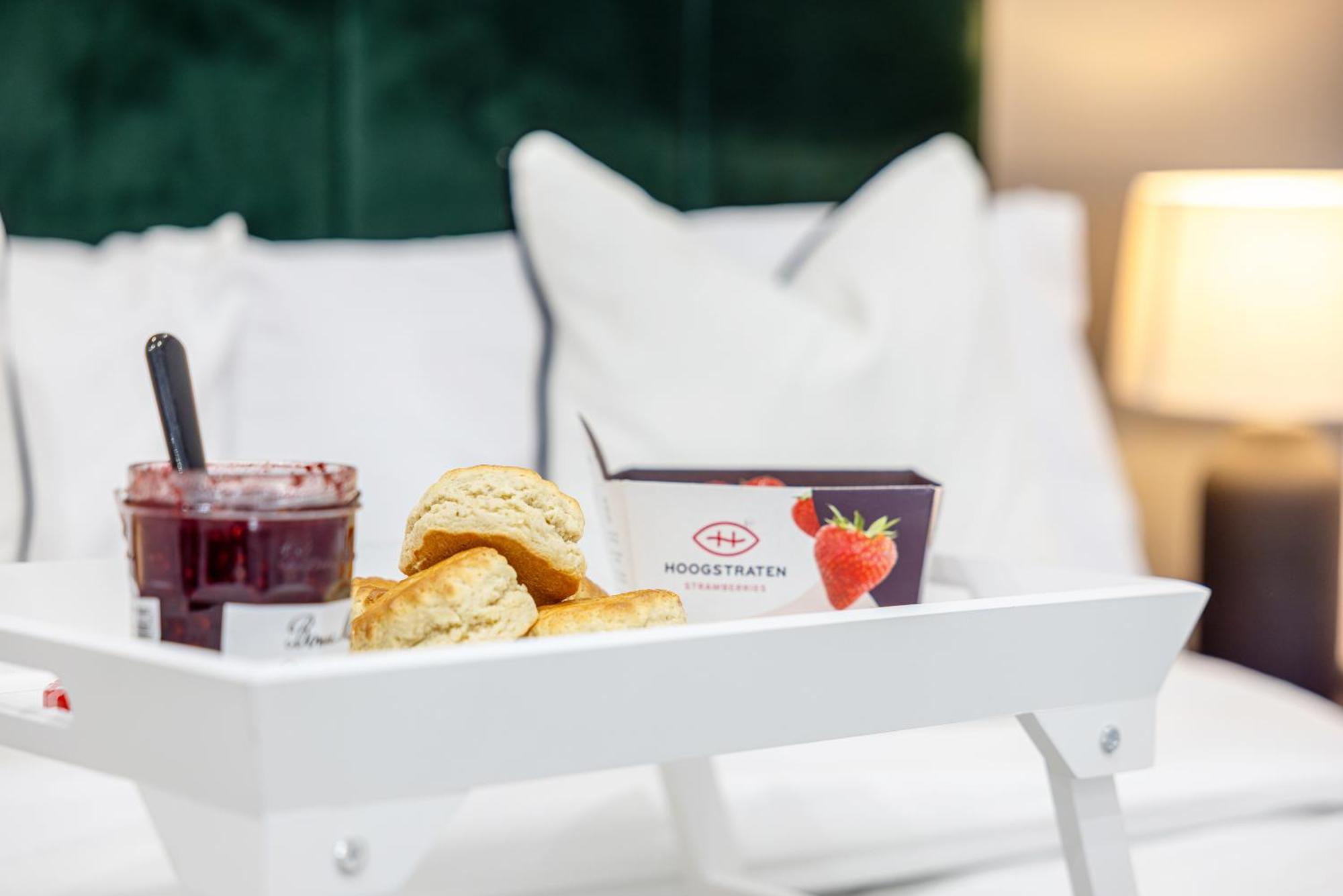 Rnm - Upgraded Business Stay For Travelling Contractors, All Amenities, Private Access Entire Place, Kitchen & Washroom, Smart Tv, Easy Access, Parking Nearby Cradley Heath Екстериор снимка